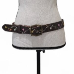 Vintage Y2k Marled brown leather  floral embroidery Studs Bukle Belt